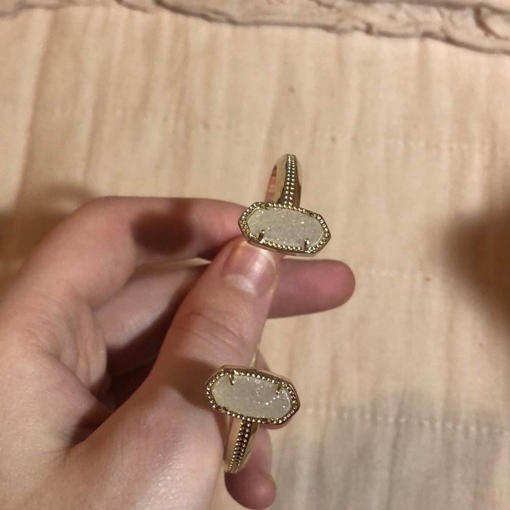 Kendra Scott bracelet